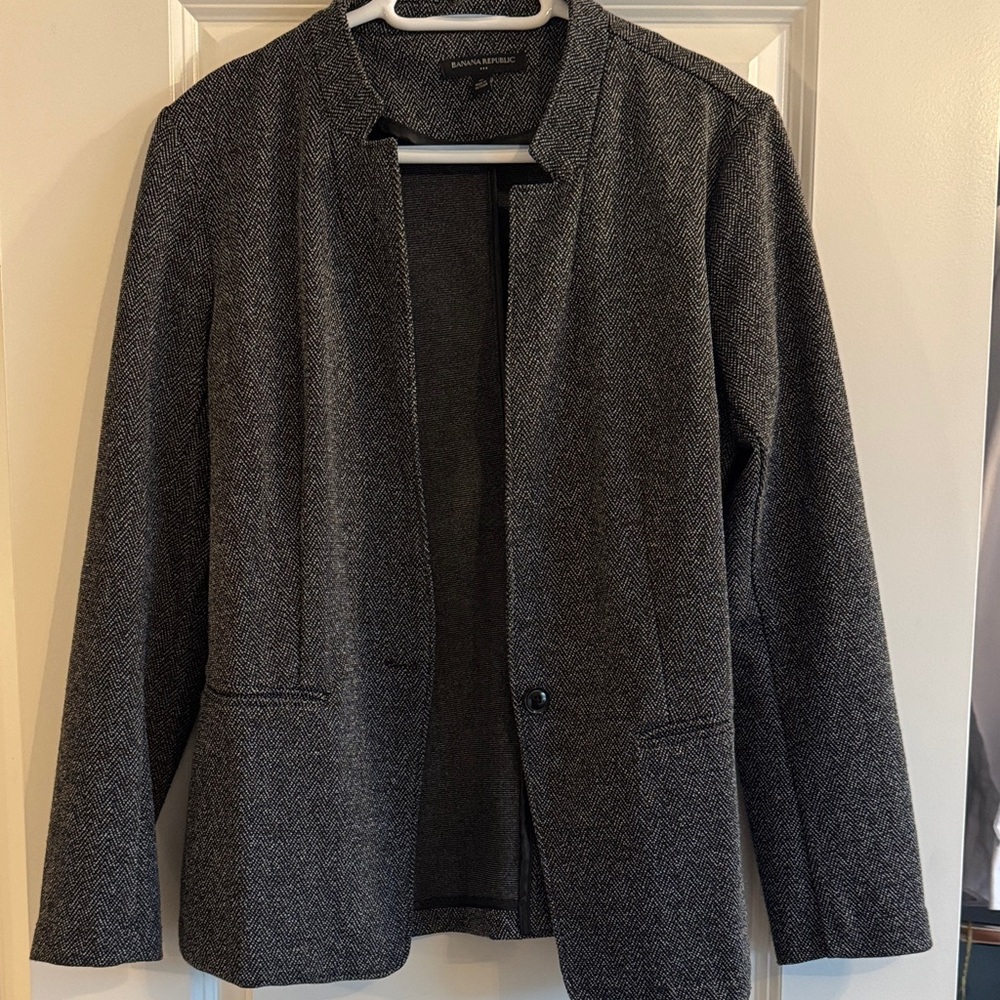 Banana Republic Charcoal Blazer